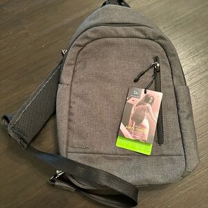 Travelon Sling Urban Sling Bag